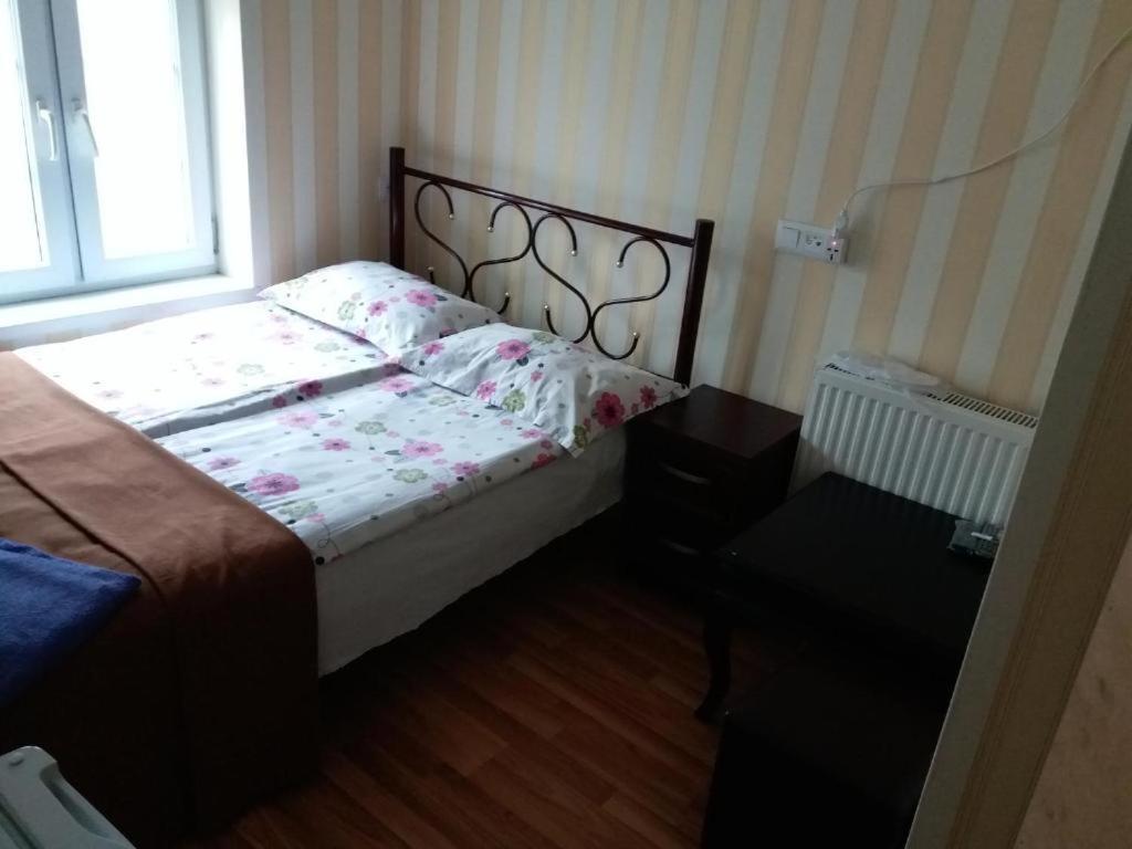 Sanata Hotell Tbilisi Exteriör bild