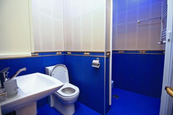 Sanata Hotell Tbilisi Exteriör bild